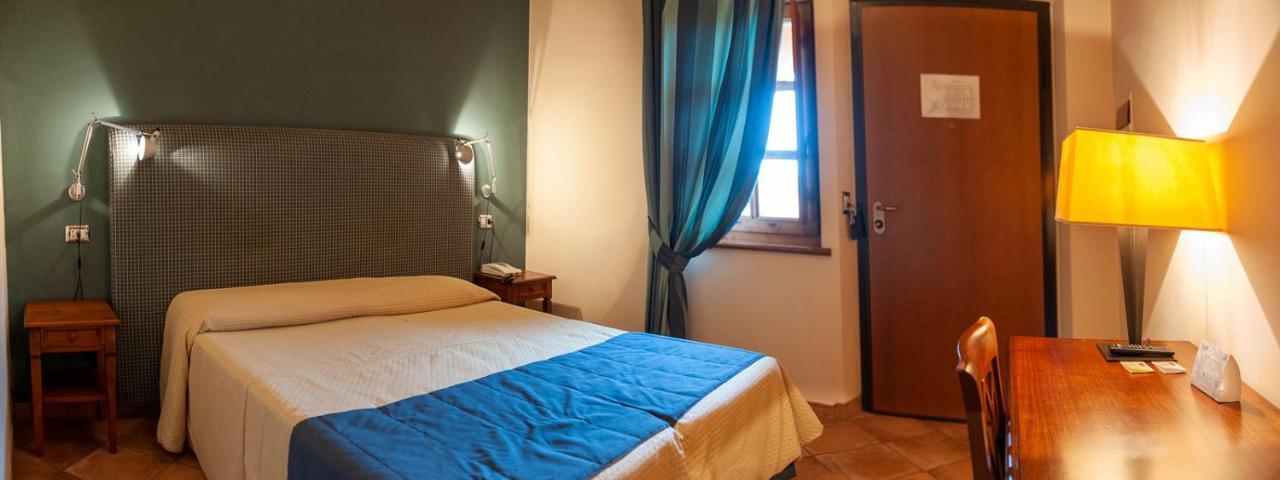 Hotel La Fattoria San Giovanni Di Baiano エクステリア 写真