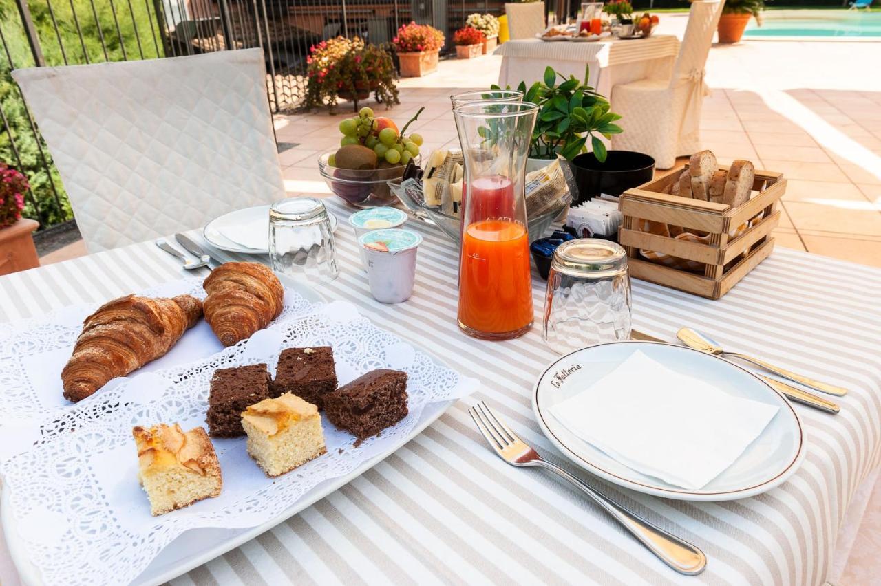 Hotel La Fattoria San Giovanni Di Baiano エクステリア 写真