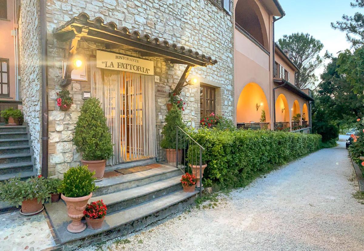 Hotel La Fattoria San Giovanni Di Baiano エクステリア 写真