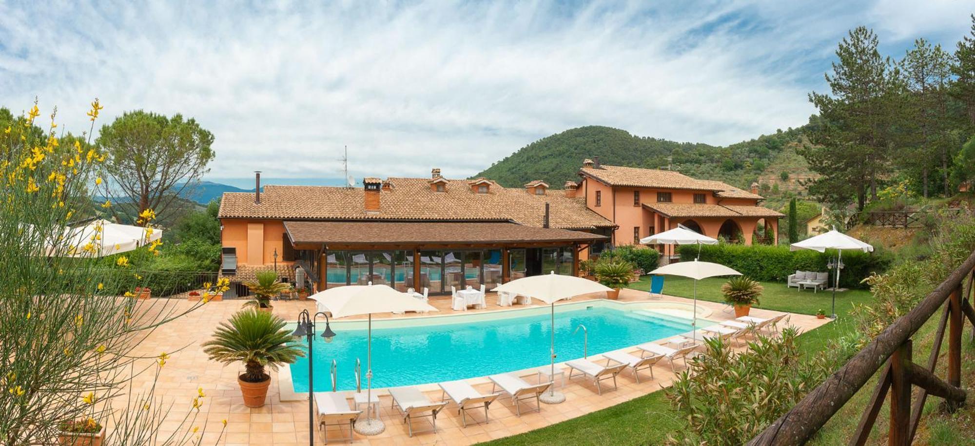 Hotel La Fattoria San Giovanni Di Baiano エクステリア 写真
