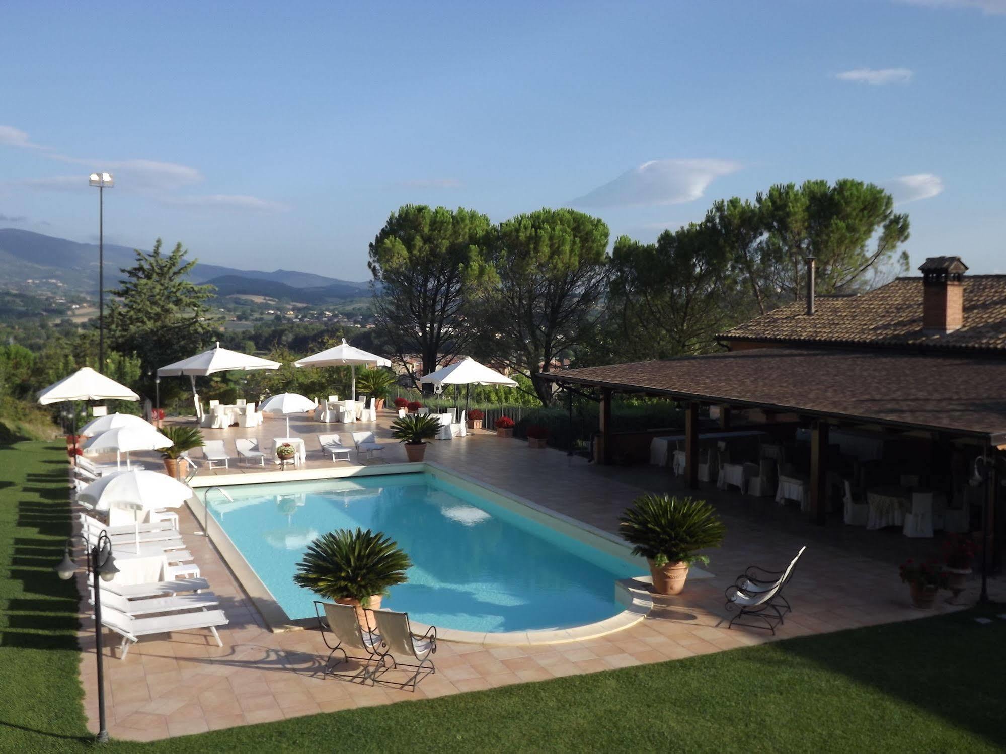 Hotel La Fattoria San Giovanni Di Baiano エクステリア 写真