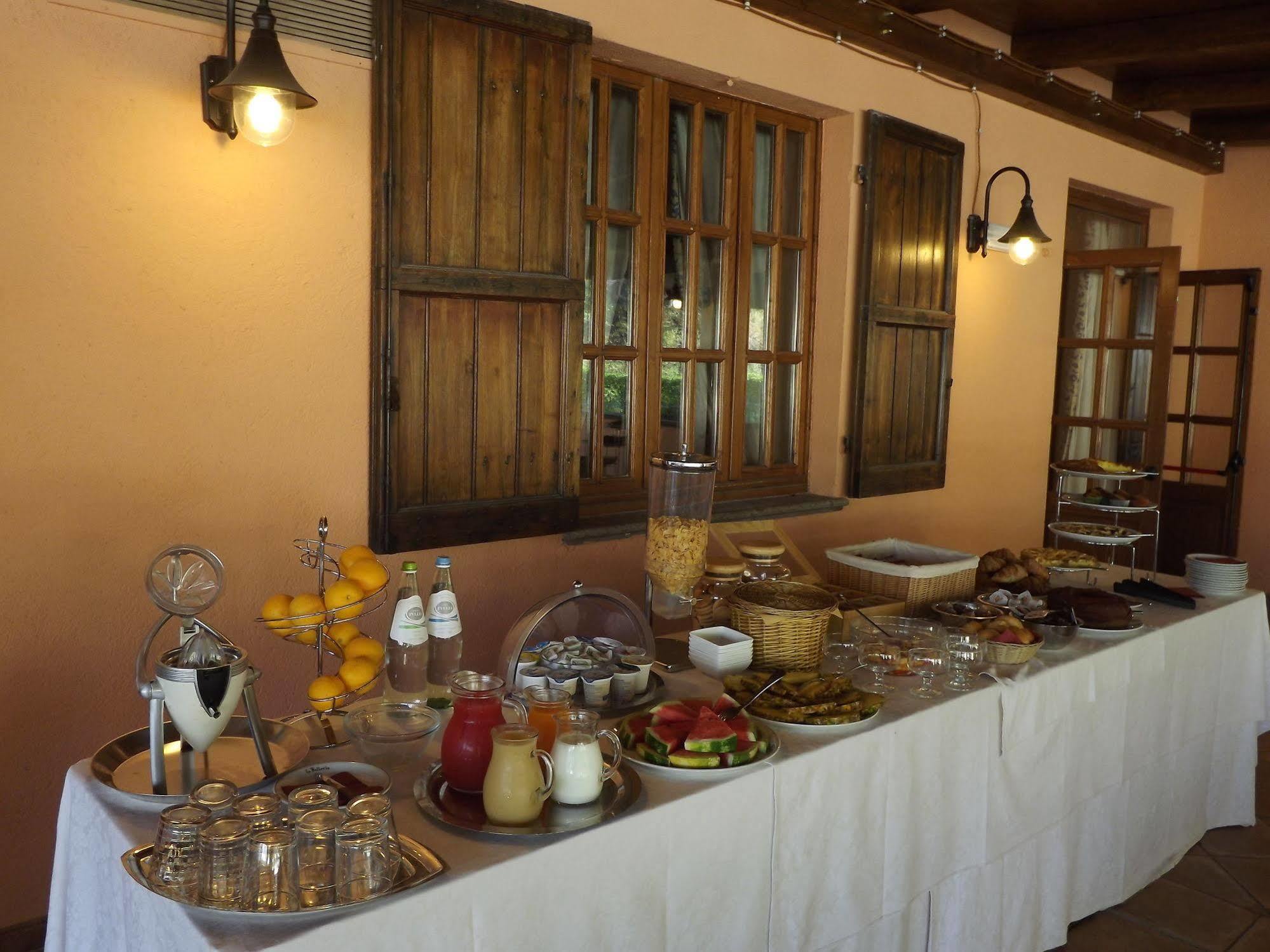 Hotel La Fattoria San Giovanni Di Baiano エクステリア 写真
